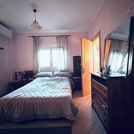 Mihaila * Ofrínion